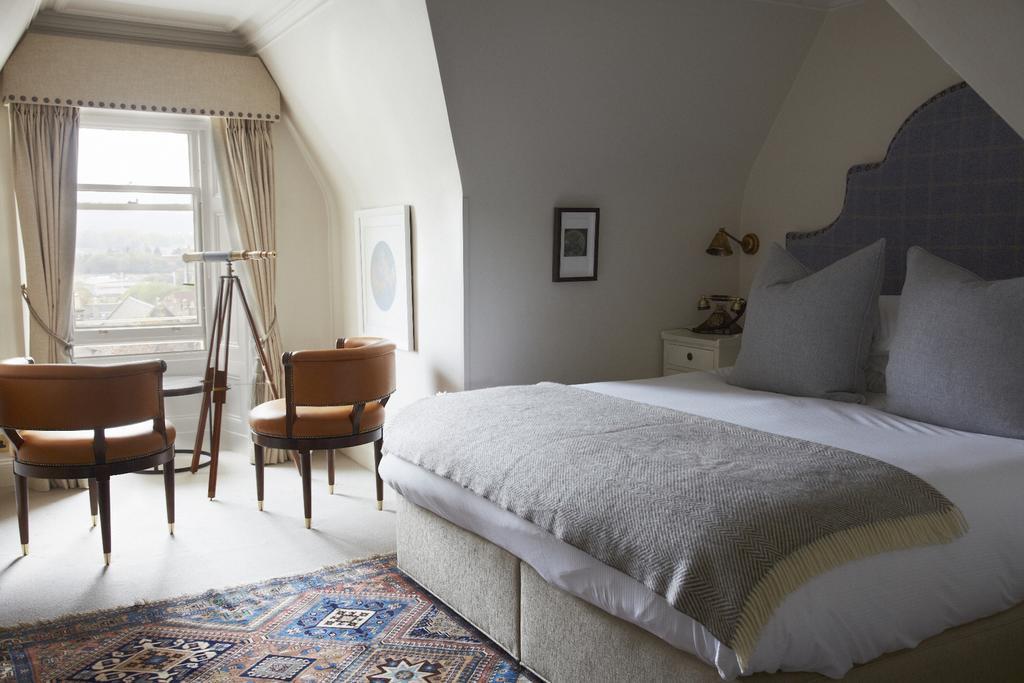 The Roseate - Small Luxury Of The World Hotel